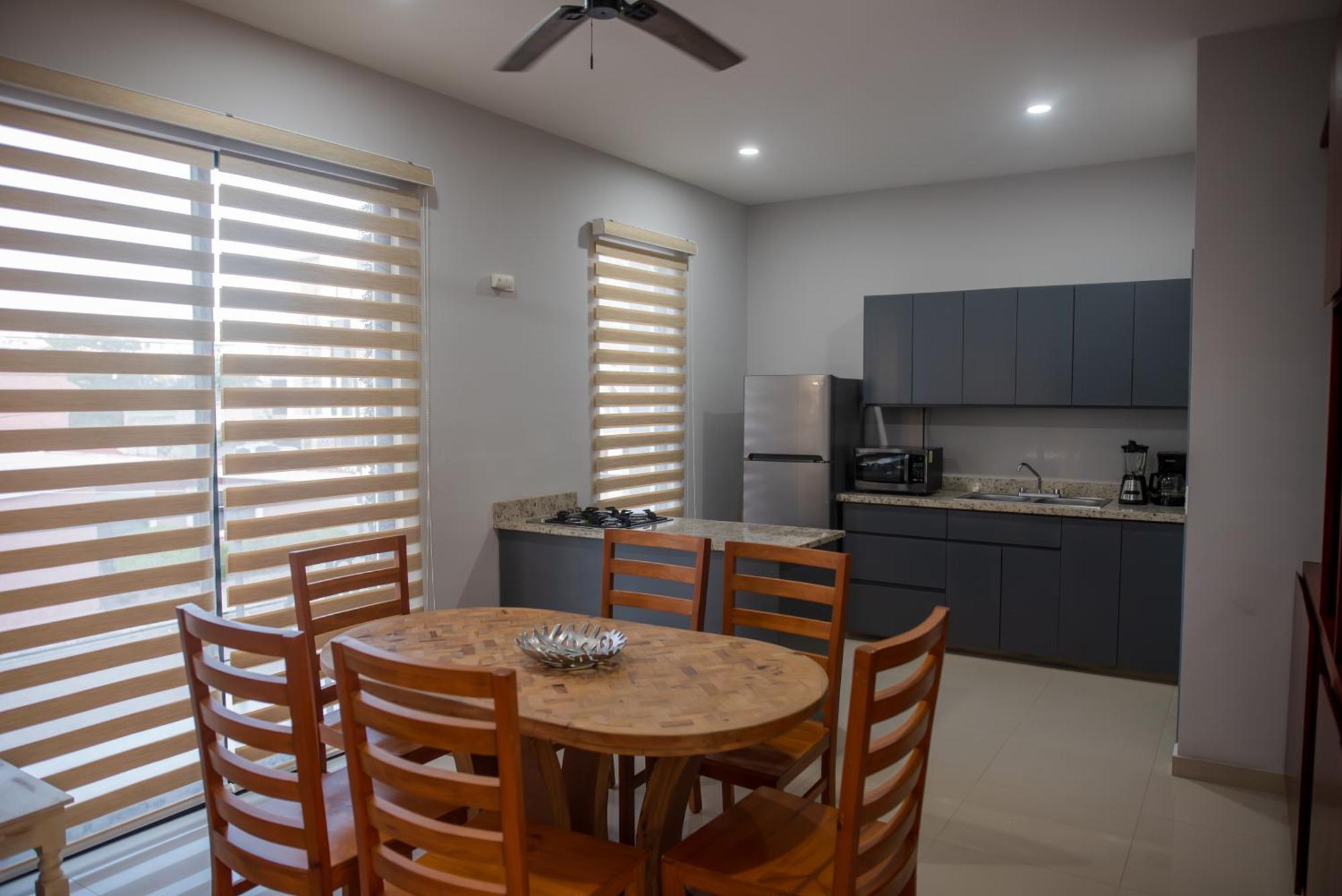 2Br/2Ba Condo 1 Block To Ocean! - Unit 3 马萨特兰 外观 照片