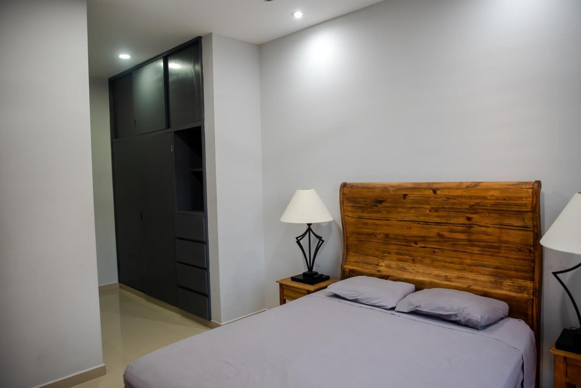 2Br/2Ba Condo 1 Block To Ocean! - Unit 3 马萨特兰 外观 照片